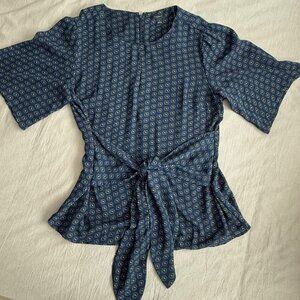 Ann Taylor Factor Tie Front Short Sleeve Blouse‎ Size M
